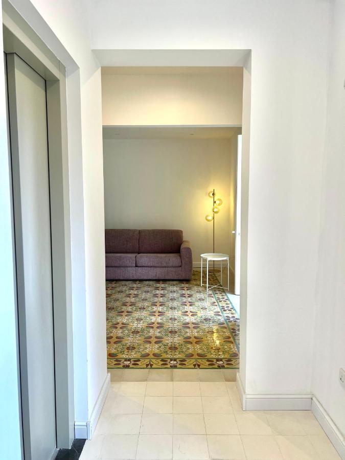 Florette Suite Designer Finish With Stunning Lounge Terrace By Arcobnb 弗洛里亚纳 外观 照片