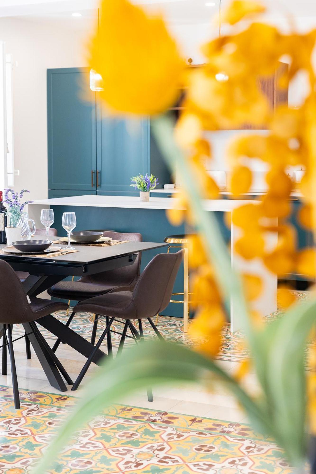Florette Suite Designer Finish With Stunning Lounge Terrace By Arcobnb 弗洛里亚纳 外观 照片