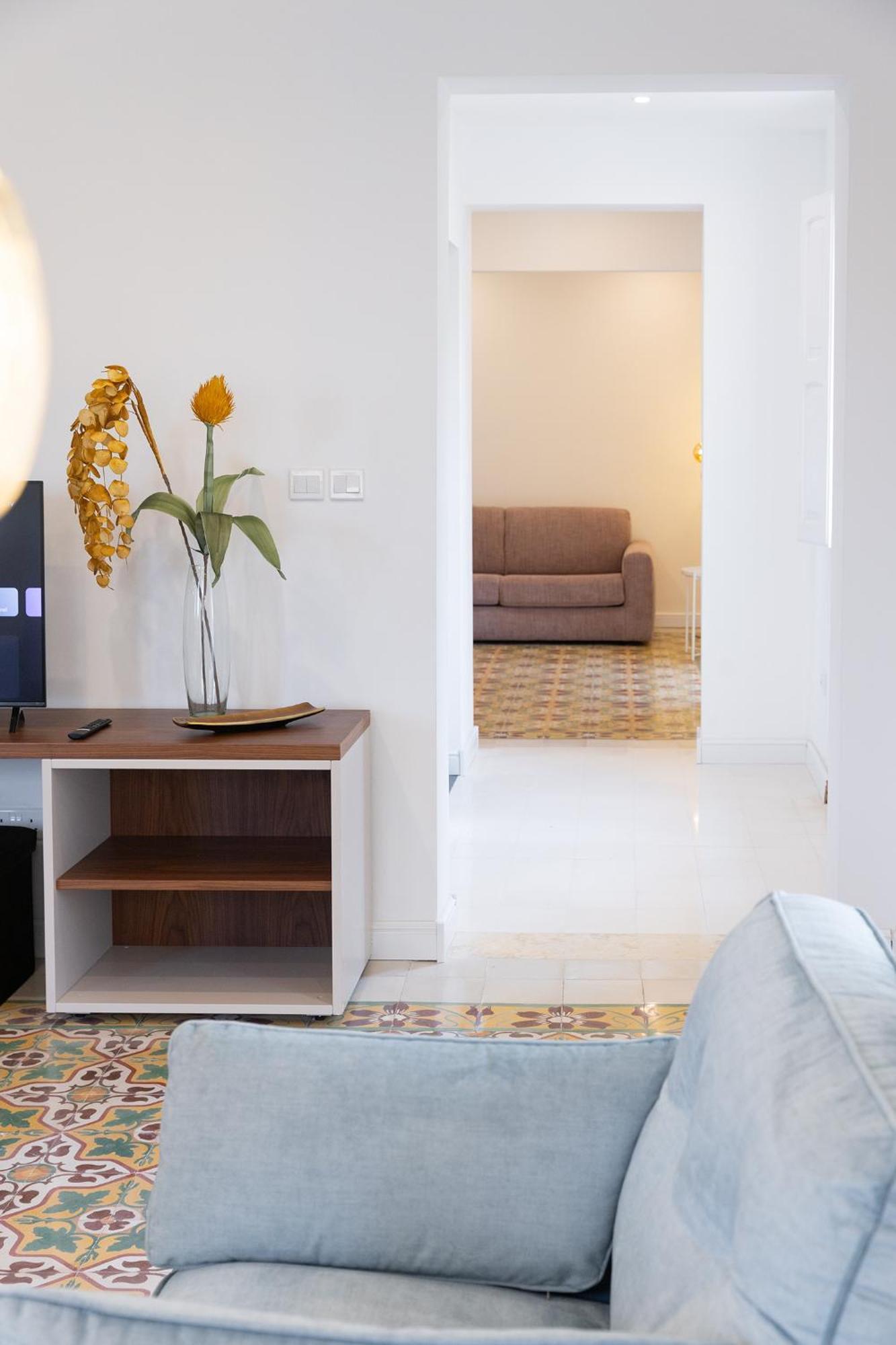 Florette Suite Designer Finish With Stunning Lounge Terrace By Arcobnb 弗洛里亚纳 外观 照片