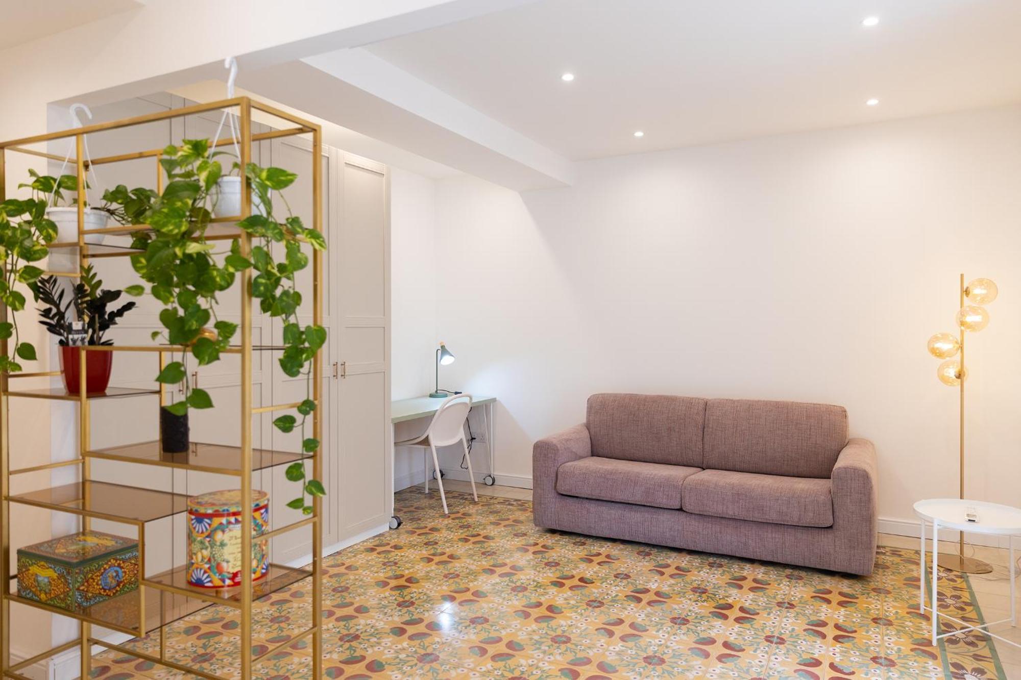 Florette Suite Designer Finish With Stunning Lounge Terrace By Arcobnb 弗洛里亚纳 外观 照片