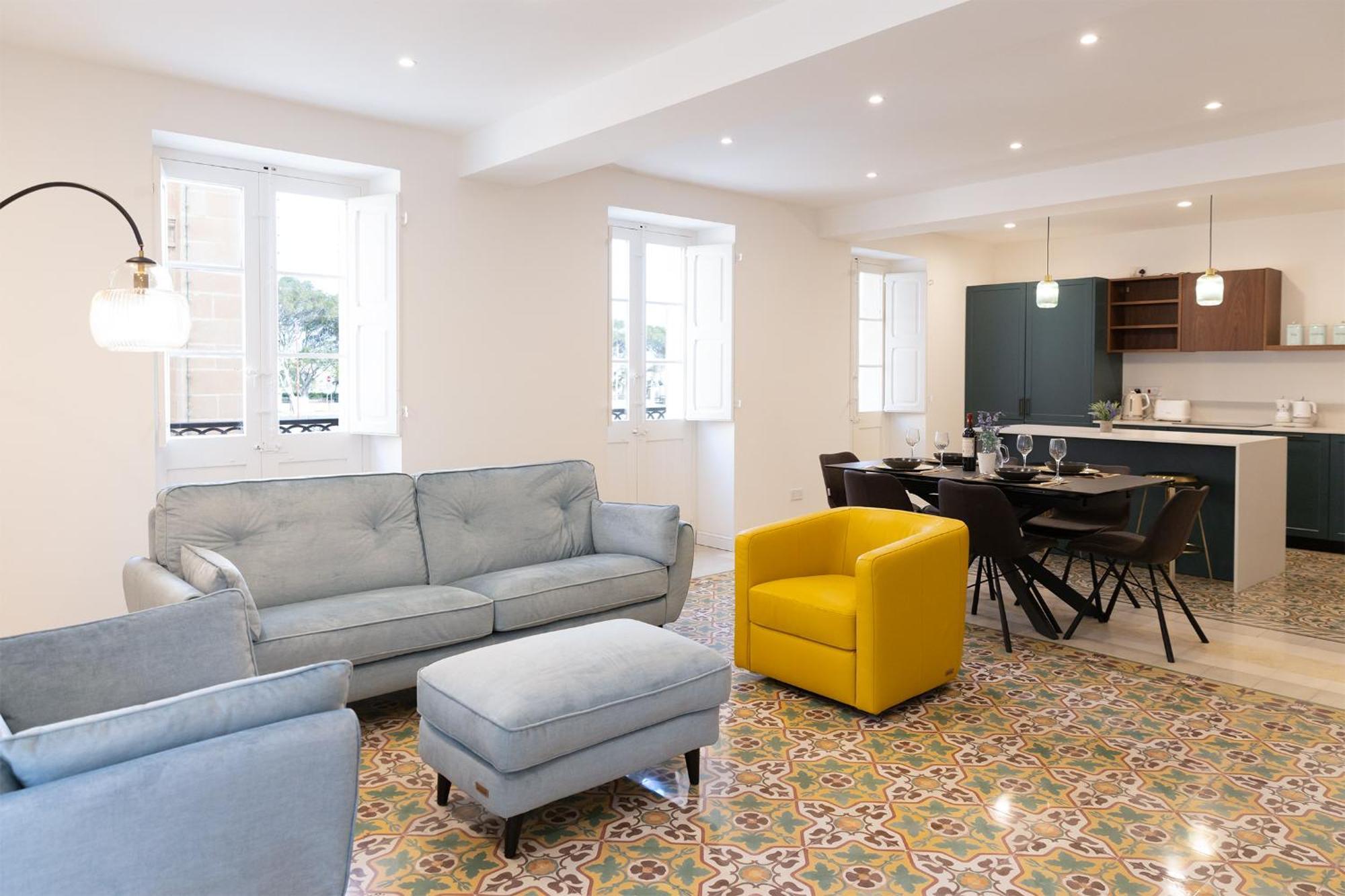 Florette Suite Designer Finish With Stunning Lounge Terrace By Arcobnb 弗洛里亚纳 外观 照片