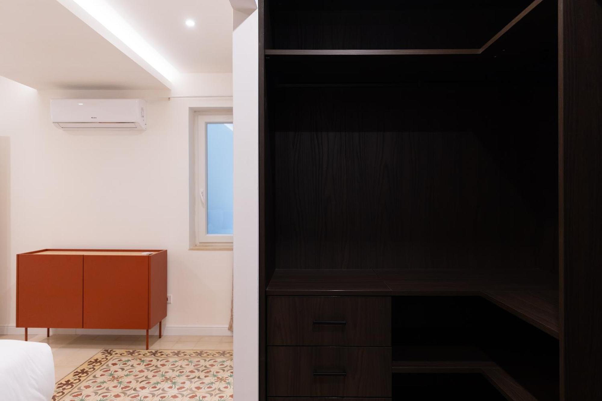 Florette Suite Designer Finish With Stunning Lounge Terrace By Arcobnb 弗洛里亚纳 外观 照片